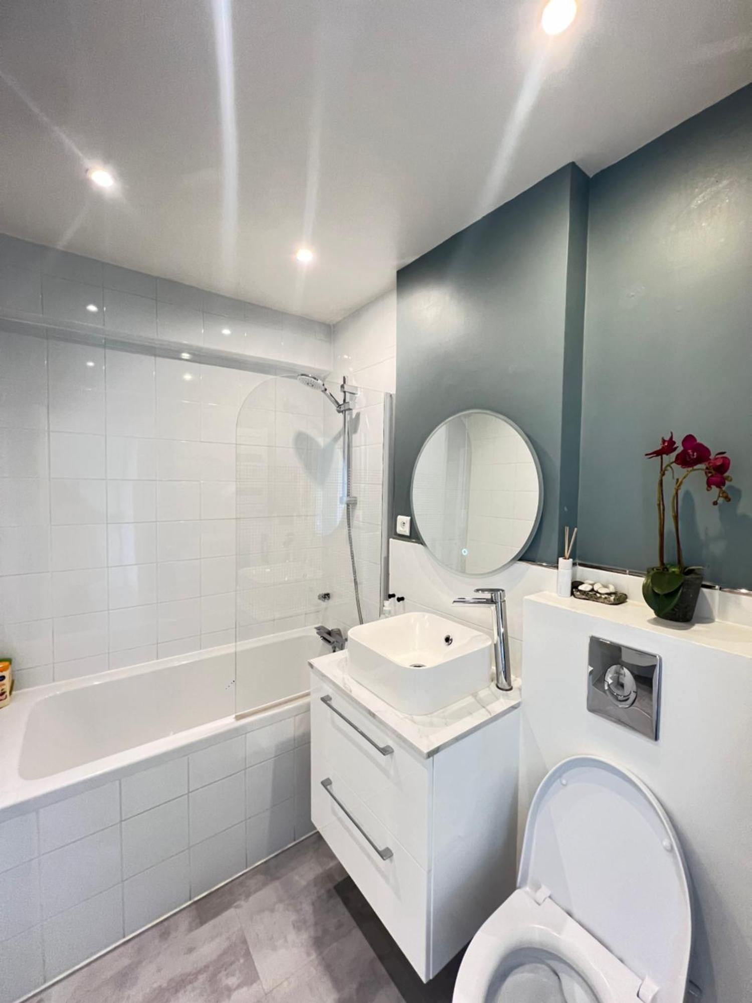 Apartment Home In Paris With View, 15Min Direct To Center Eksteriør bilde