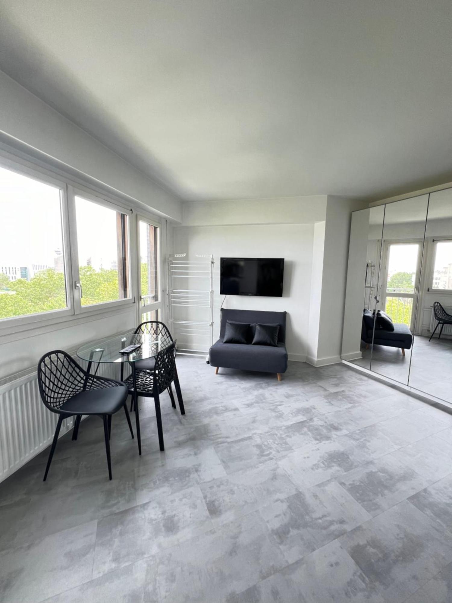 Apartment Home In Paris With View, 15Min Direct To Center Eksteriør bilde